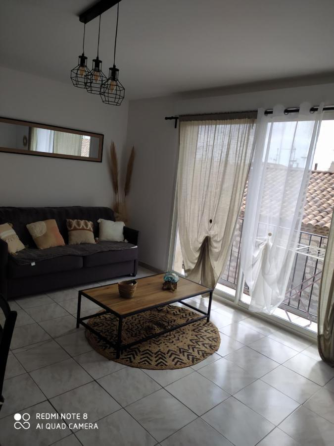 Appartement Centre Ville A Deux Pas De La Plage Le Grau-du-Roi Zewnętrze zdjęcie